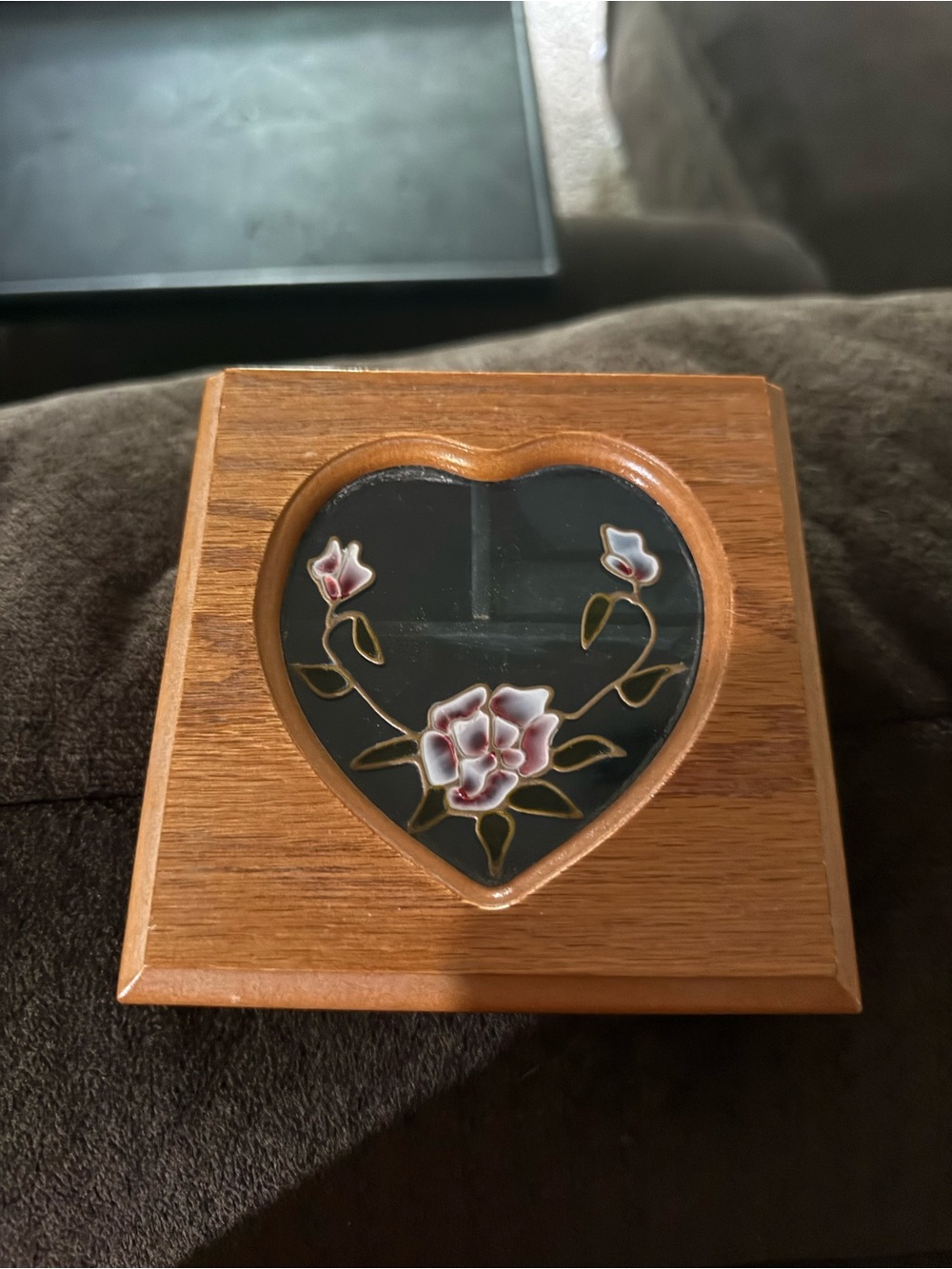 Beautiful Heart Glass Jewelry Box